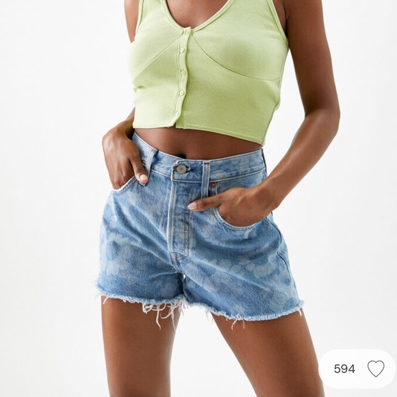 LEVIS 501 High Rise Shorts NWT - Picture 4 of 15